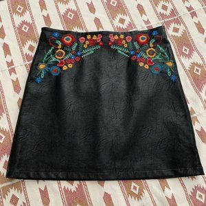☀️NWT Faux Leather Skirt- Floral Embroidery